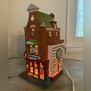 “Music Emporium” - Christmas in the City by Department 56 (retired) No Box